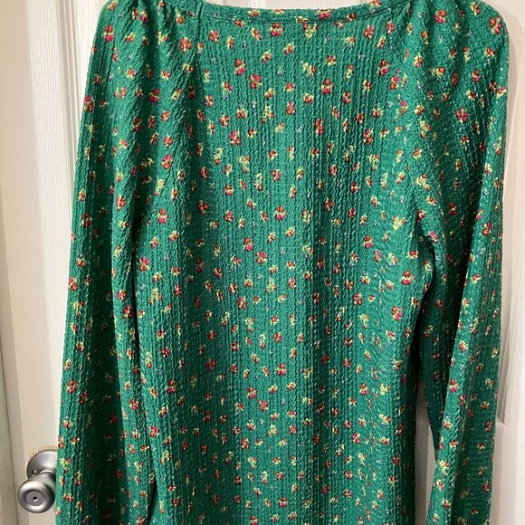 LOFT Women's Blouse/Pullover/Top Green w/Red flowers Size L - Picture 2 of 6